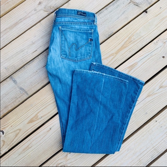 🌸SOLD🌸 Citizens of Humanity Low Flare Jeans - Picture 3 of 8